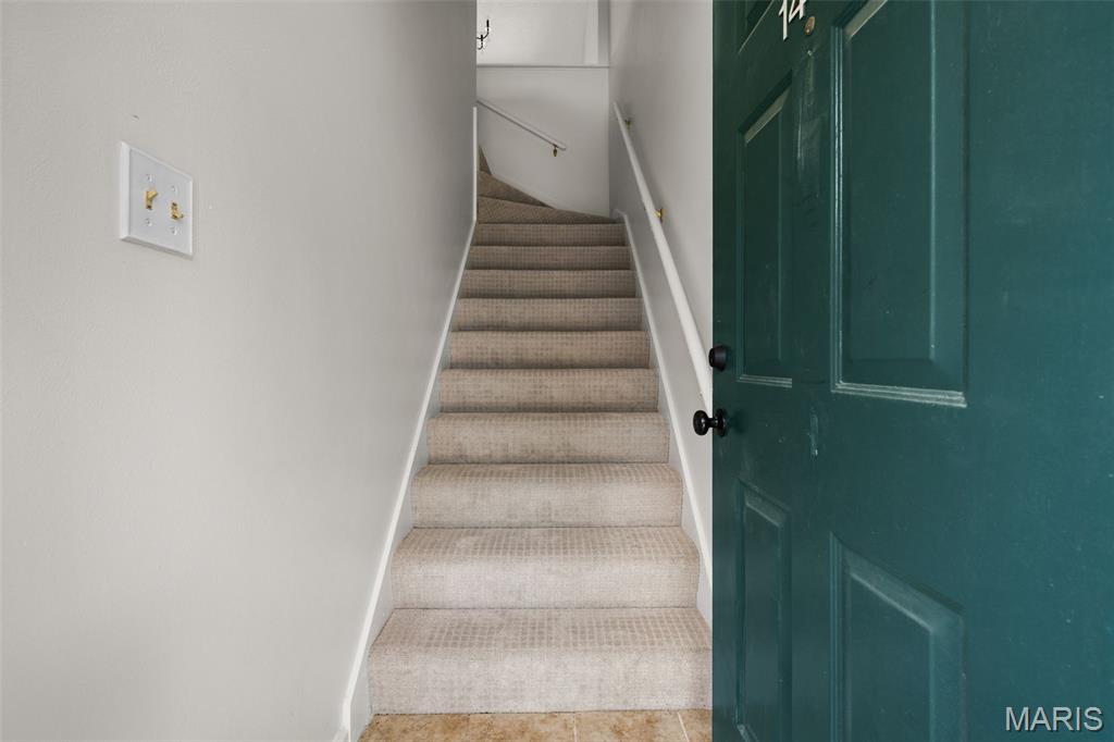 Brentwood Forest Condo Ph Eight - Residential