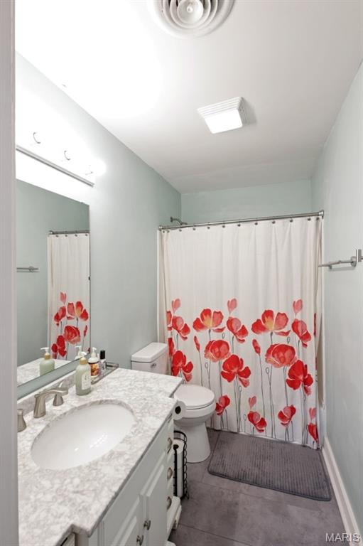 Lucille - Residential