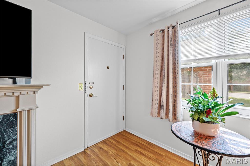 Royal Arms Condo - Residential