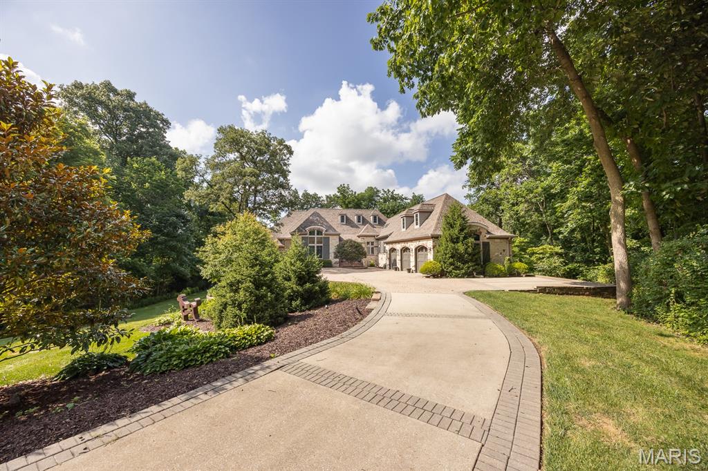 Raven Oak - Residential