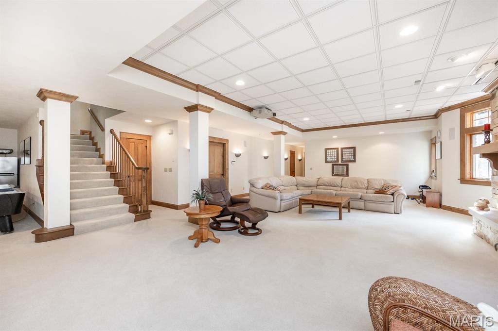 Raven Oak - Residential