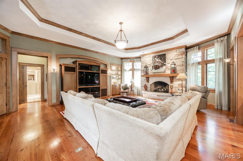 Raven Oak - Residential
