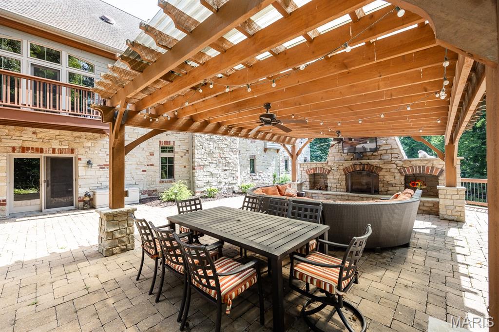 Raven Oak - Residential