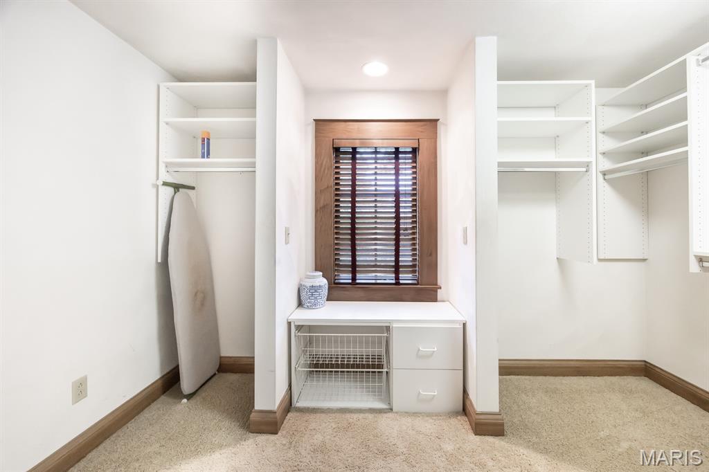 Raven Oak - Residential