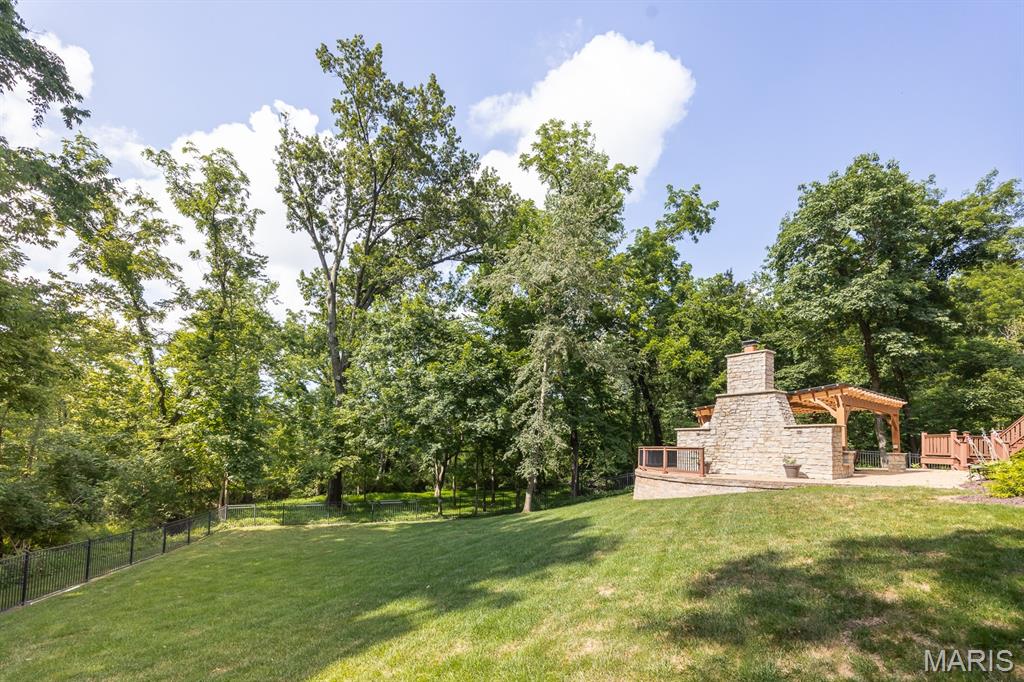 Raven Oak - Residential