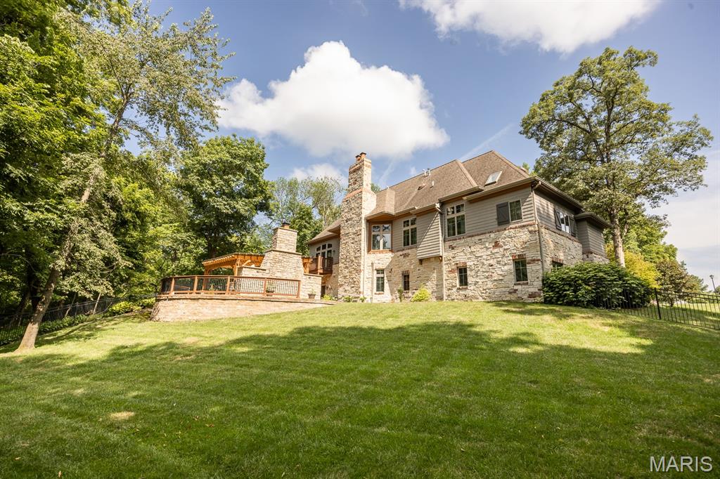 Raven Oak - Residential