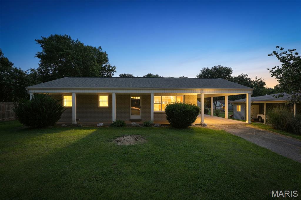 Weber Hill Manor 02 - Residential