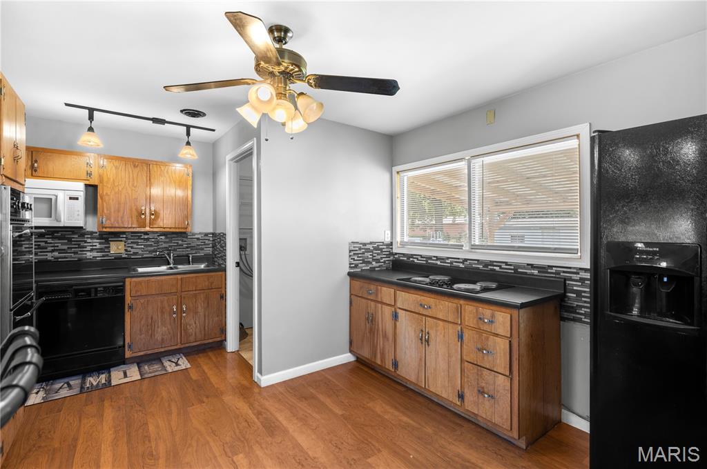 Meadowlane - Residential