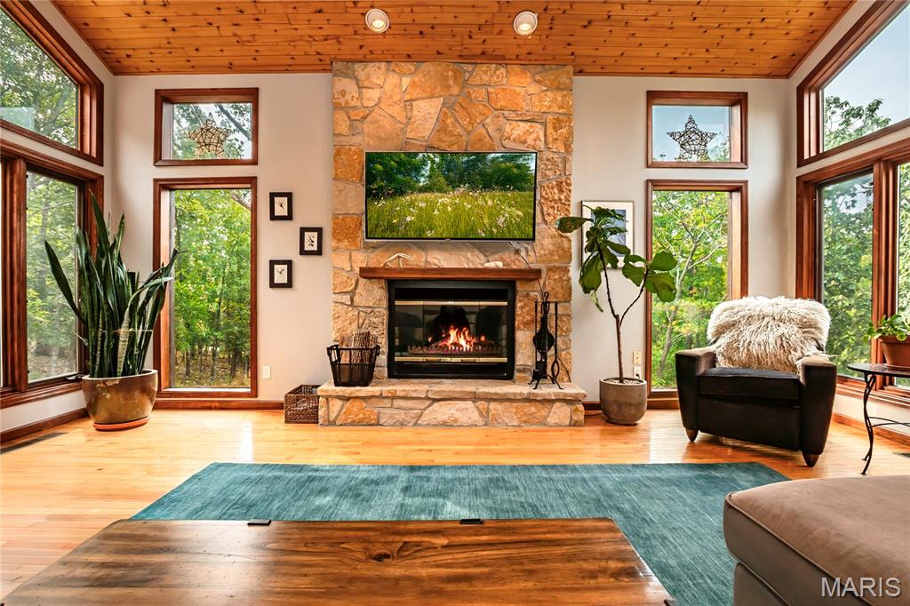Thunder Mountain 3 - Residential