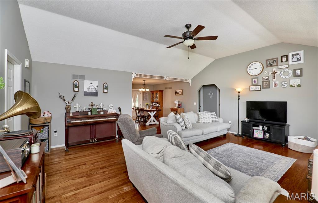 Buchanan Creek Estates - Residential