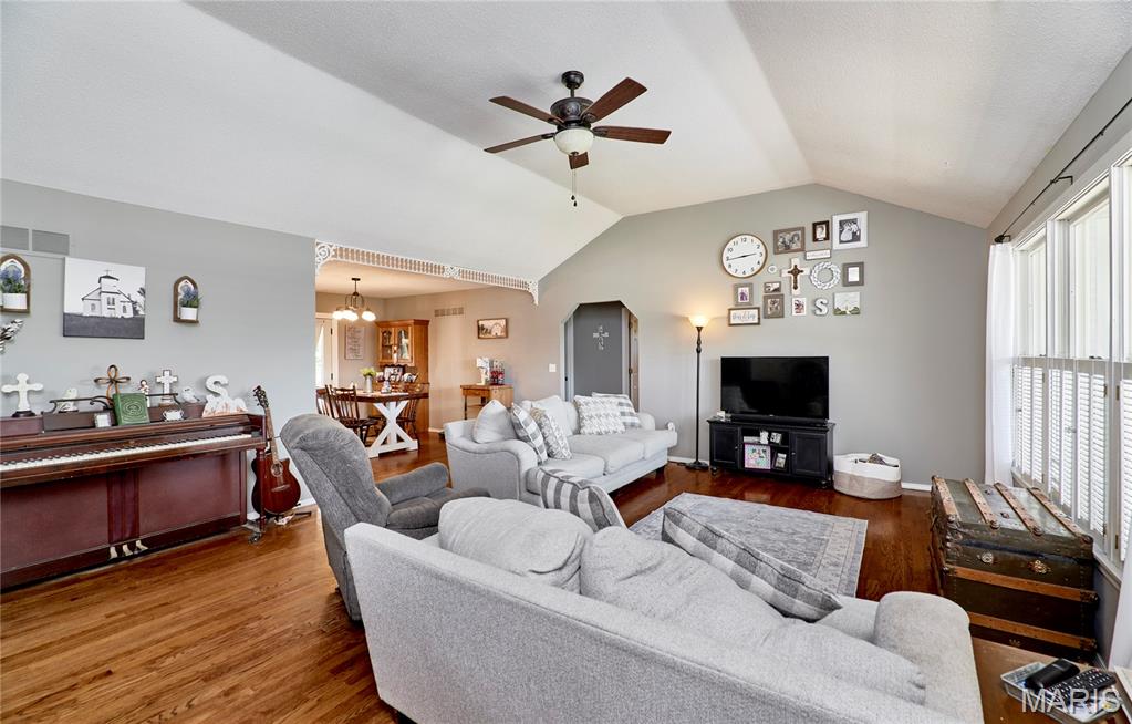Buchanan Creek Estates - Residential