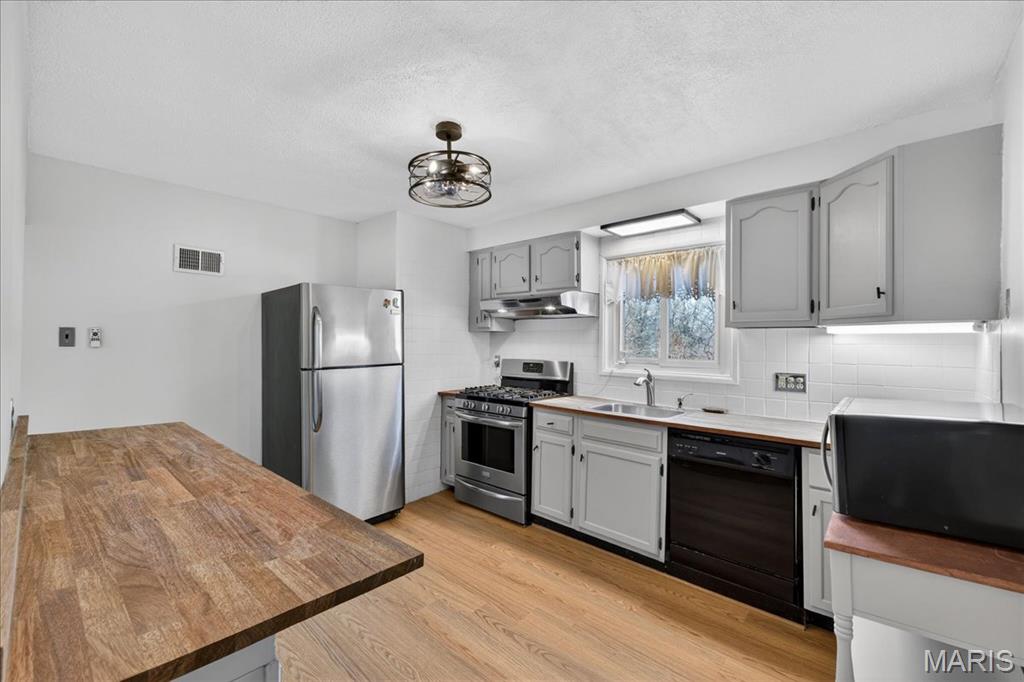 Mentor Place - Residential