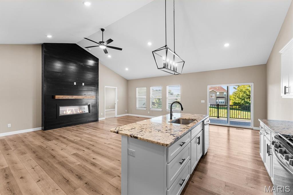 Fountain Place Add - Residential