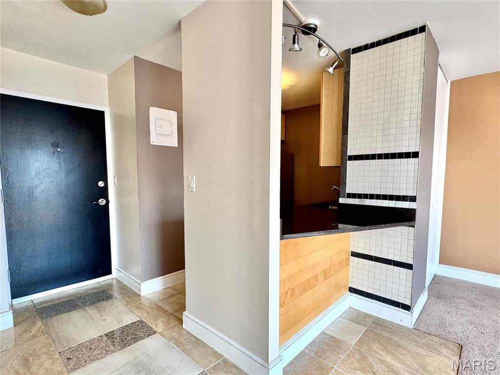 Blu City Spaces Condos - Residential Lease