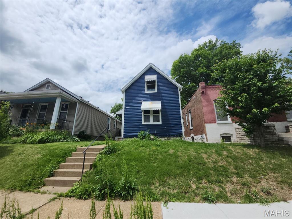 This 3-bedroom, 1.5-bathroom home offers approximately 1,010 square feet of bright, inviting living space in a fantastic Saint Louis neighborhood. The functional layout flows effortlessly into a beautifully maintained interior, complemented by a partial unfinished basement providing excellent storage potential. Outside, the 3,363-square-foot lot offers a manageable, private outdoor area perfect for relaxing or entertaining. Situated in a vibrant community close to local parks, dining, and shopping, this move-in-ready gem perfectly balances comfort and convenience.