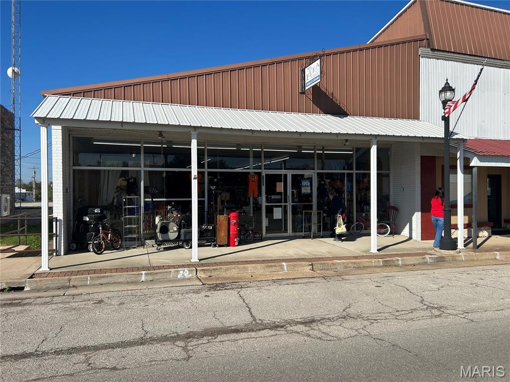 n/a - Commercial Sale