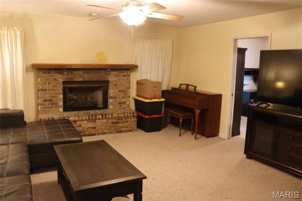 Summit Hills Farm - Residential