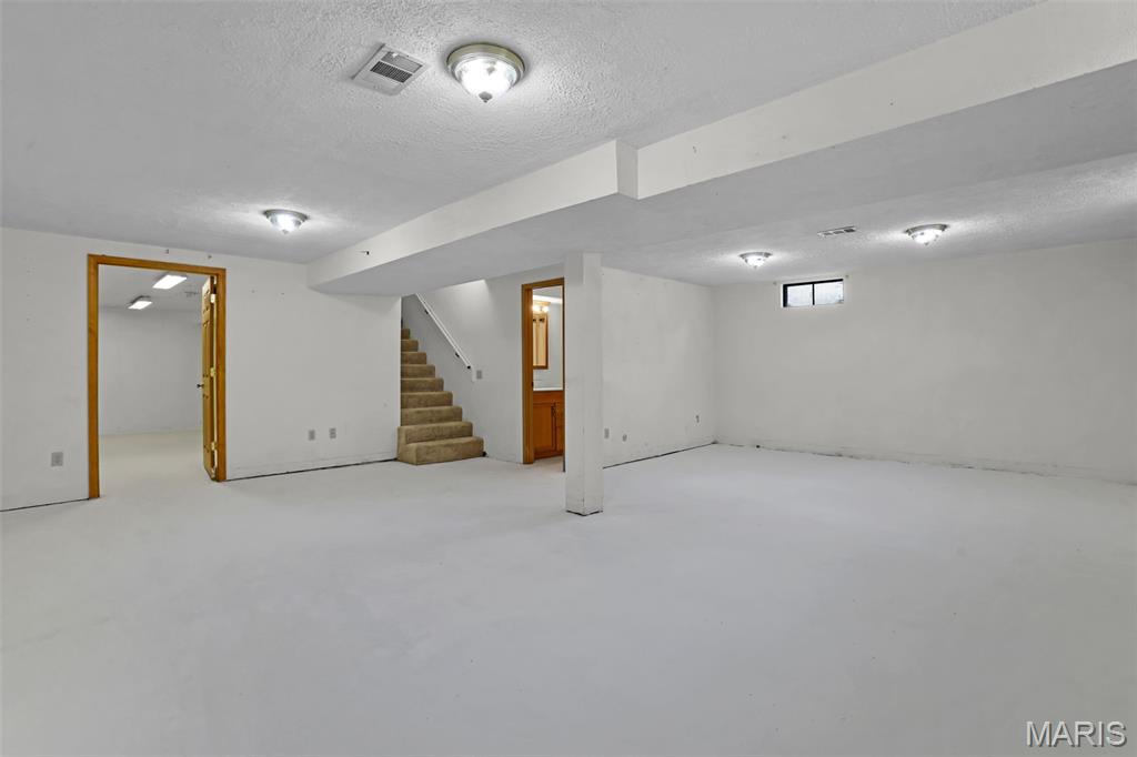 Montclaire - Residential