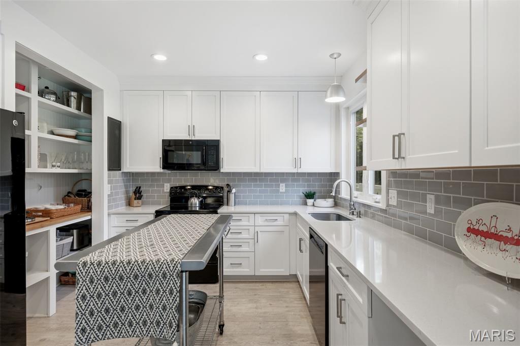 Hawken Condo Ph K - Residential