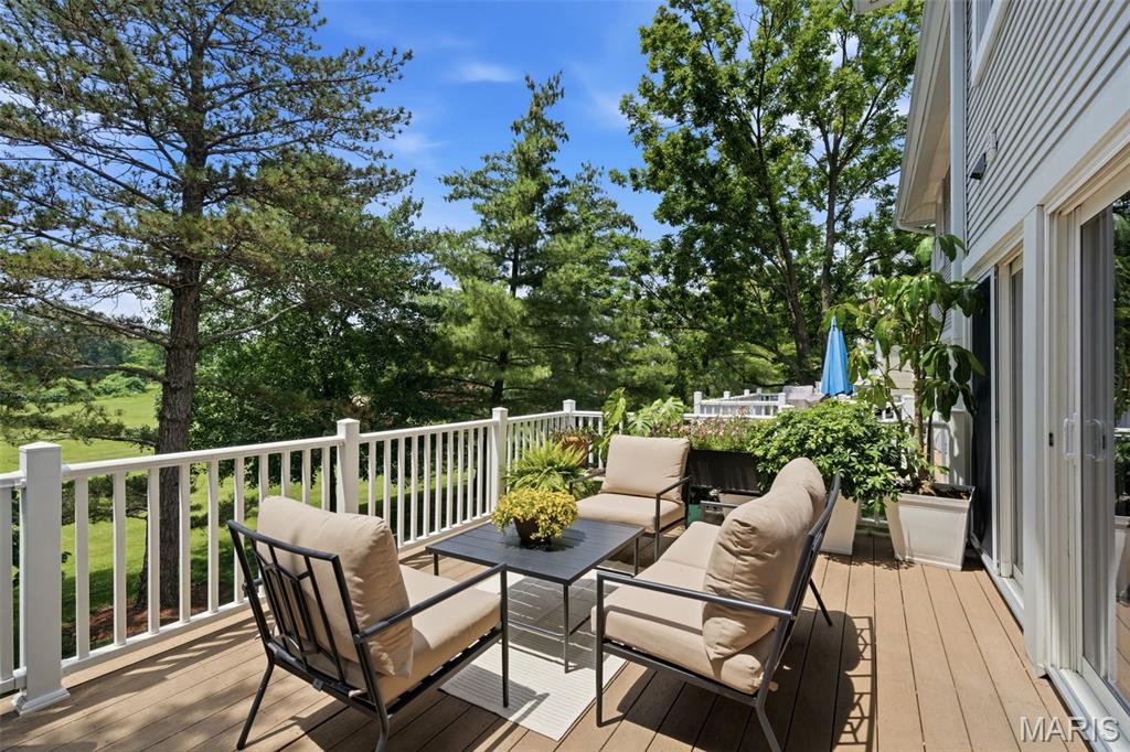Hawken Condo Ph K - Residential