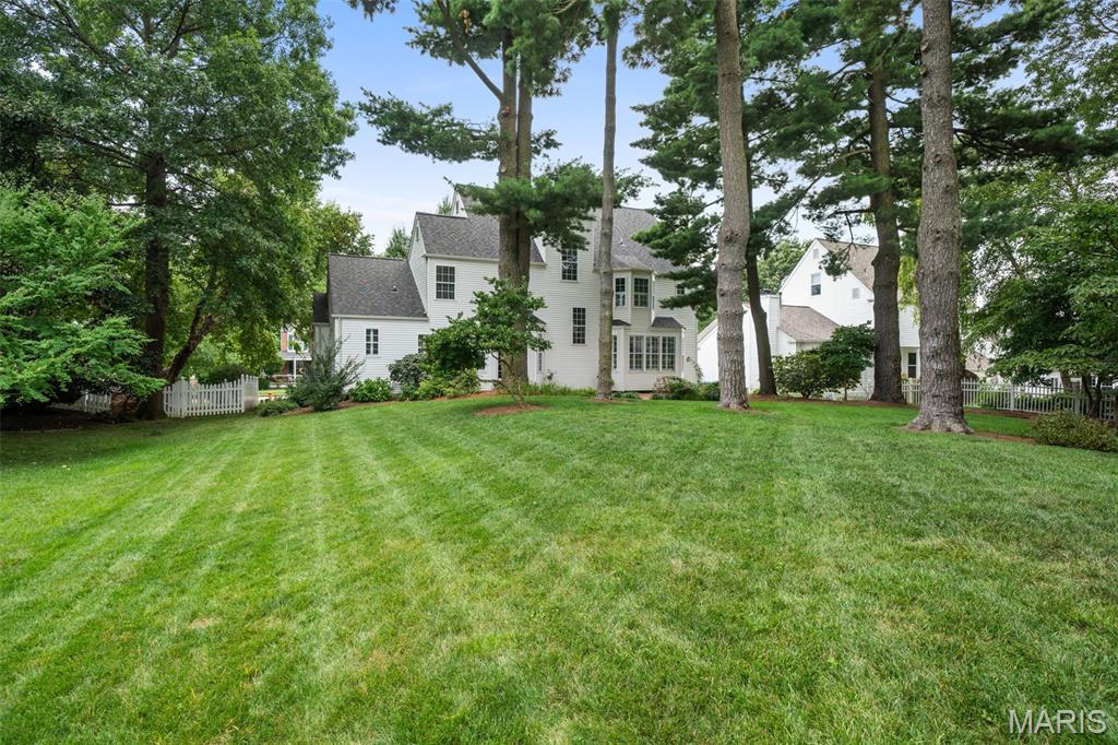Dickens Farm - Residential