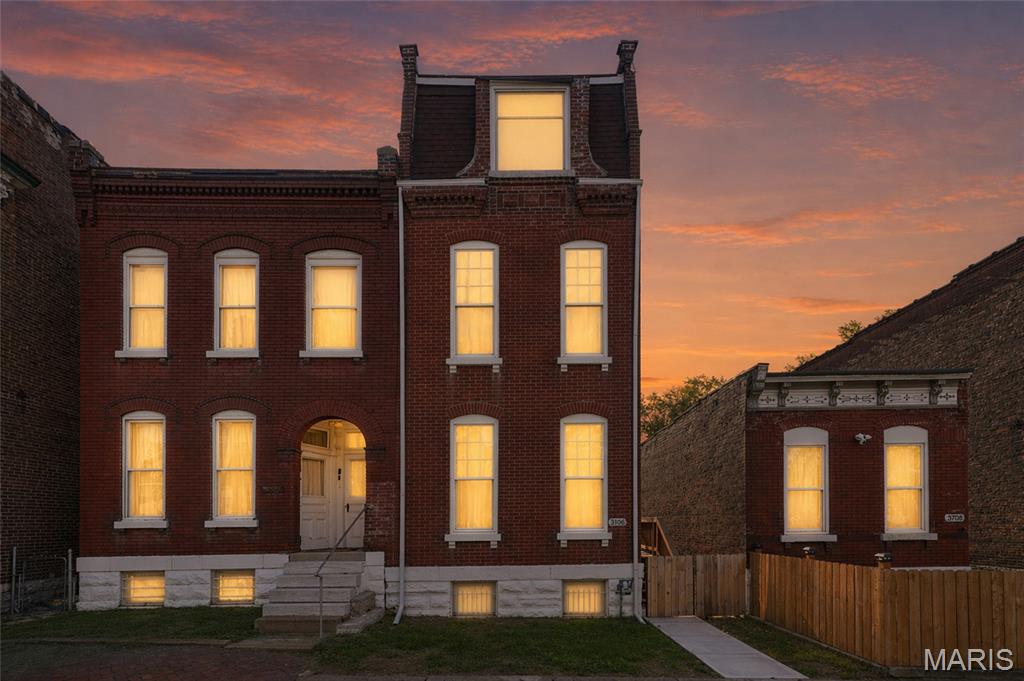 Gravois Park - Residential Lease