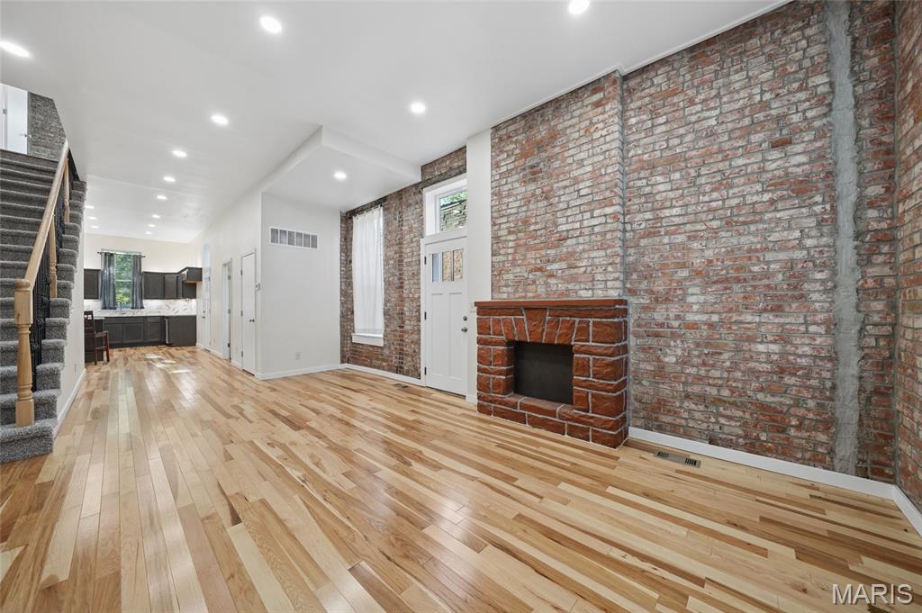 Gravois Park - Residential Lease