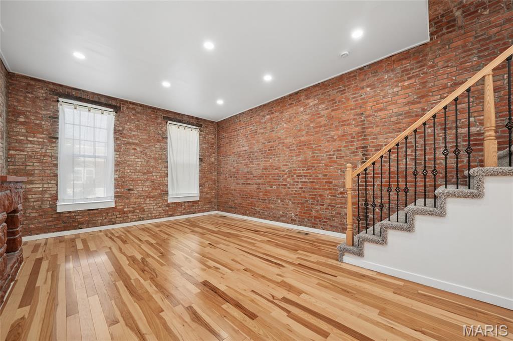 Gravois Park - Residential Lease