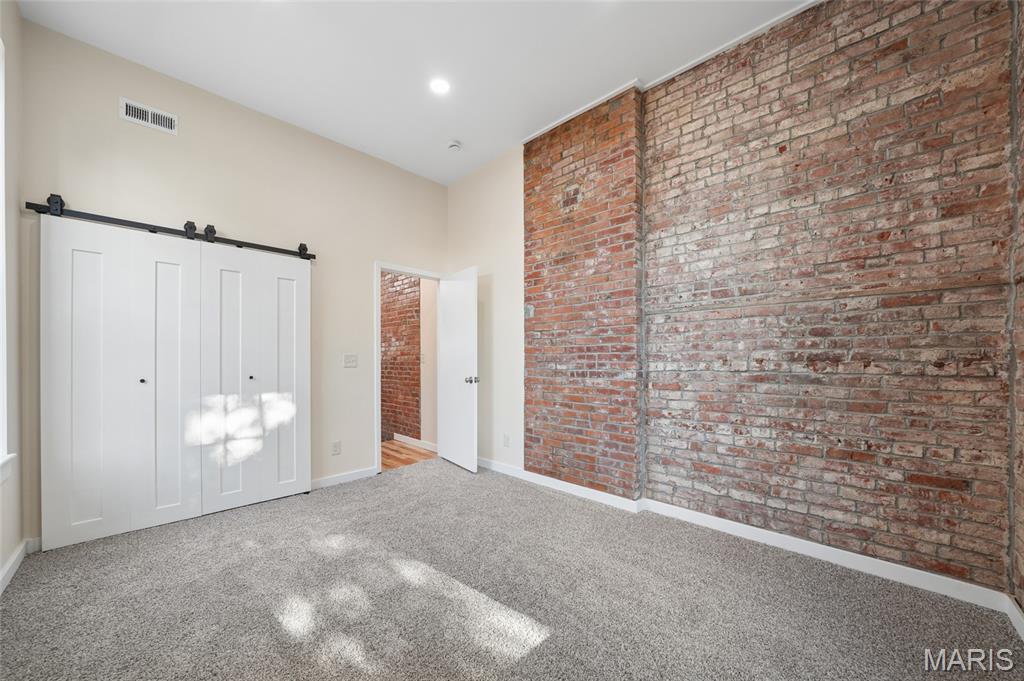 Gravois Park - Residential Lease