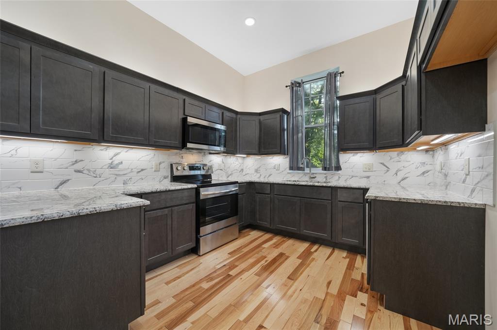 Gravois Park - Residential Lease