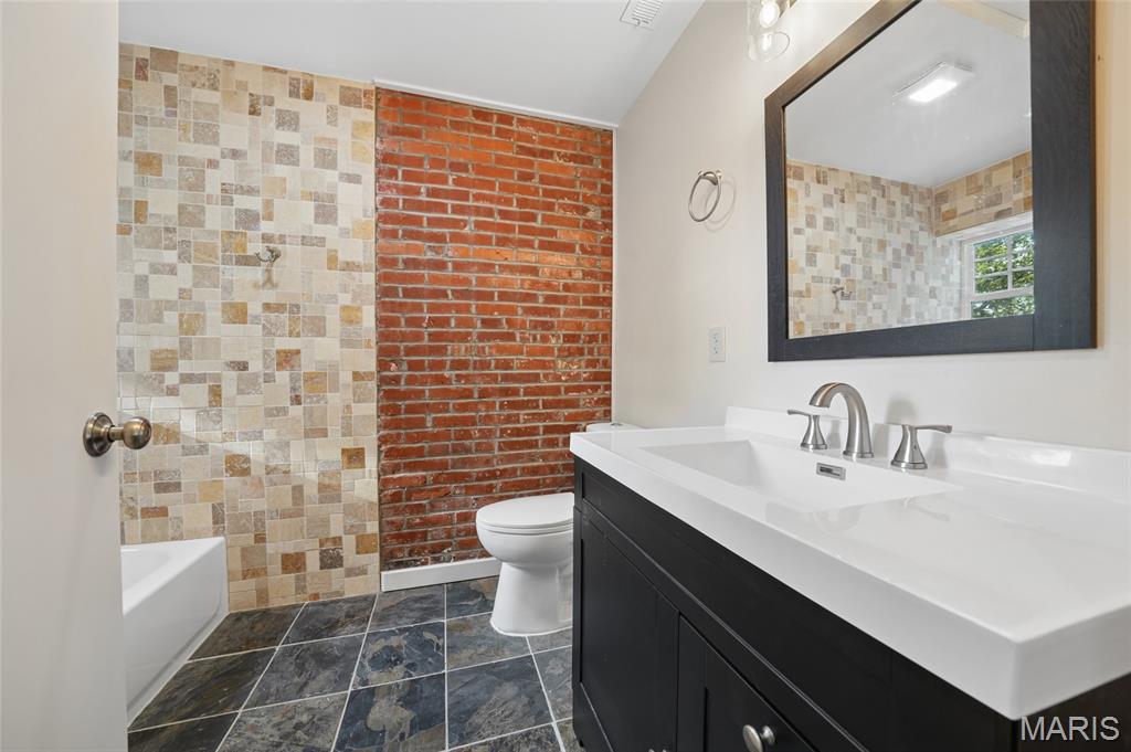 Gravois Park - Residential Lease