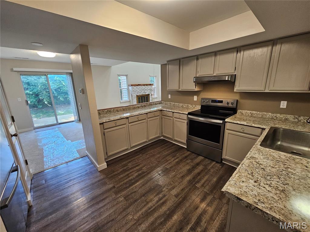 Sandalwood Creek Condo Ph One-A - Residential Lease
