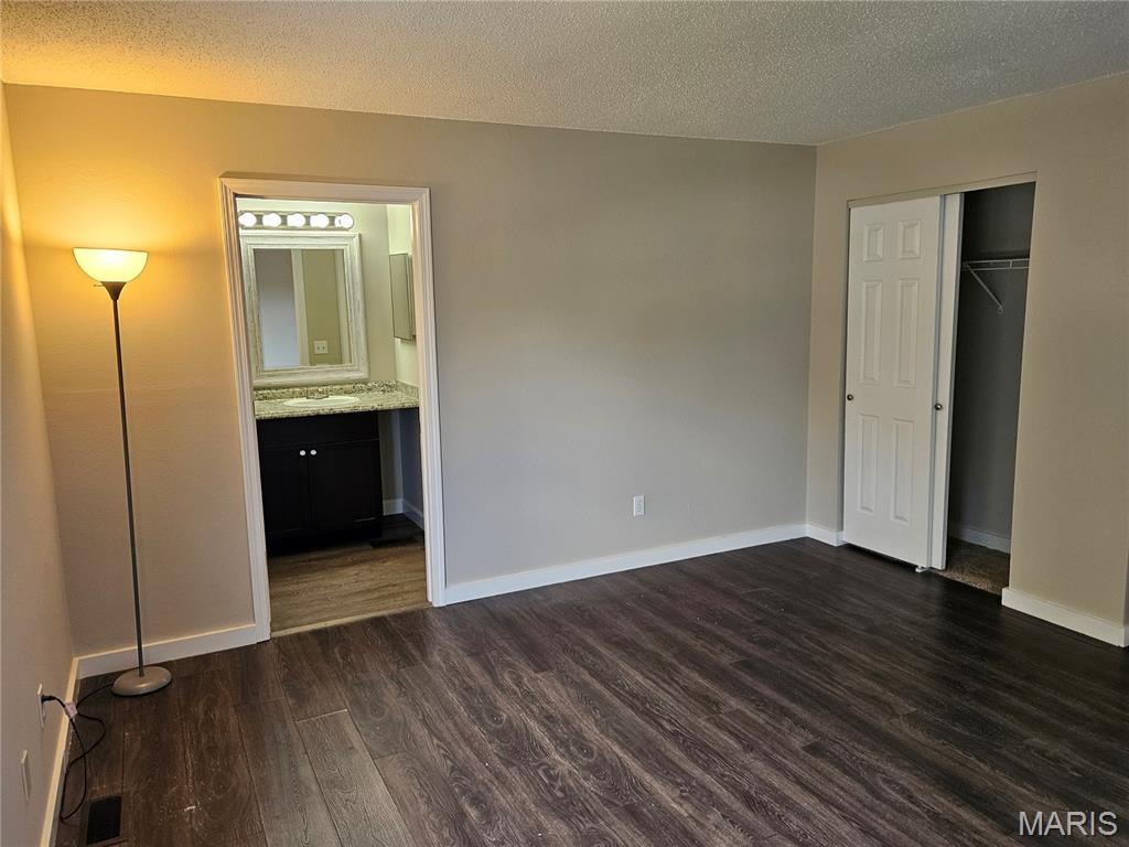Sandalwood Creek Condo Ph One-A - Residential Lease
