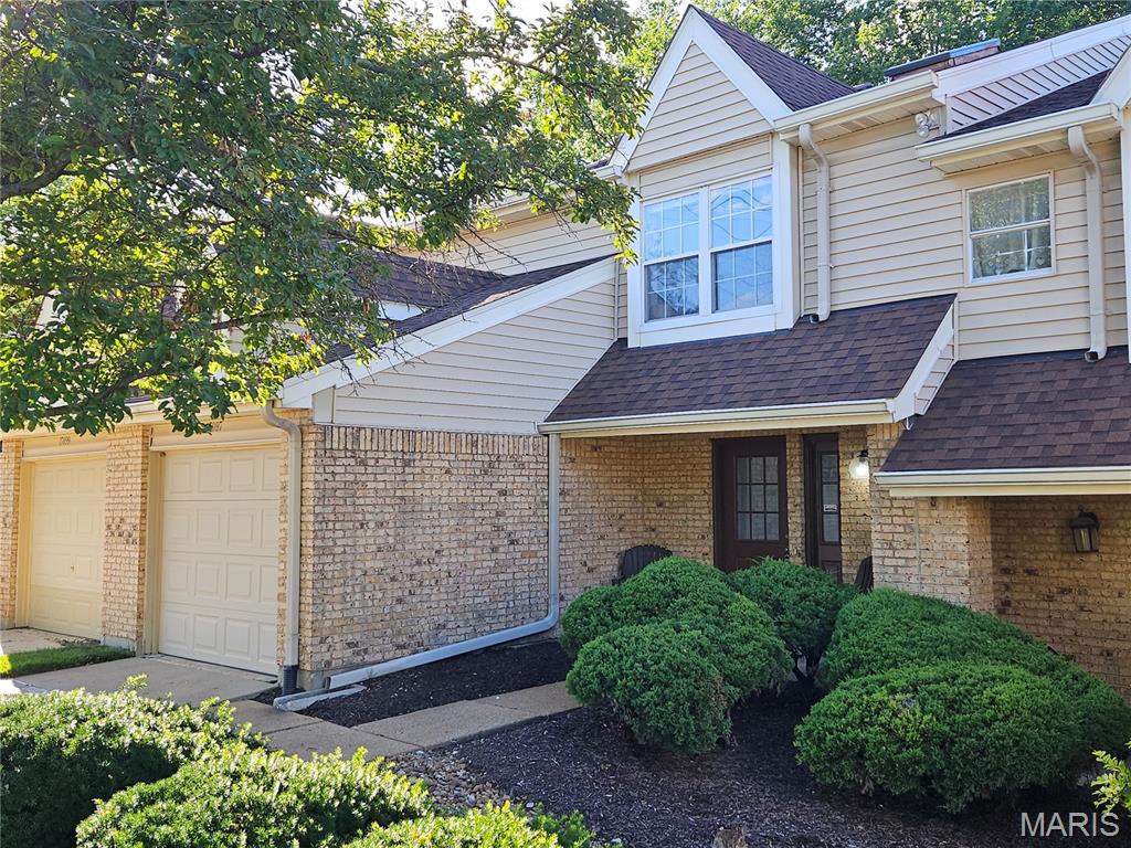 Sandalwood Creek Condo Ph One-A - Residential Lease