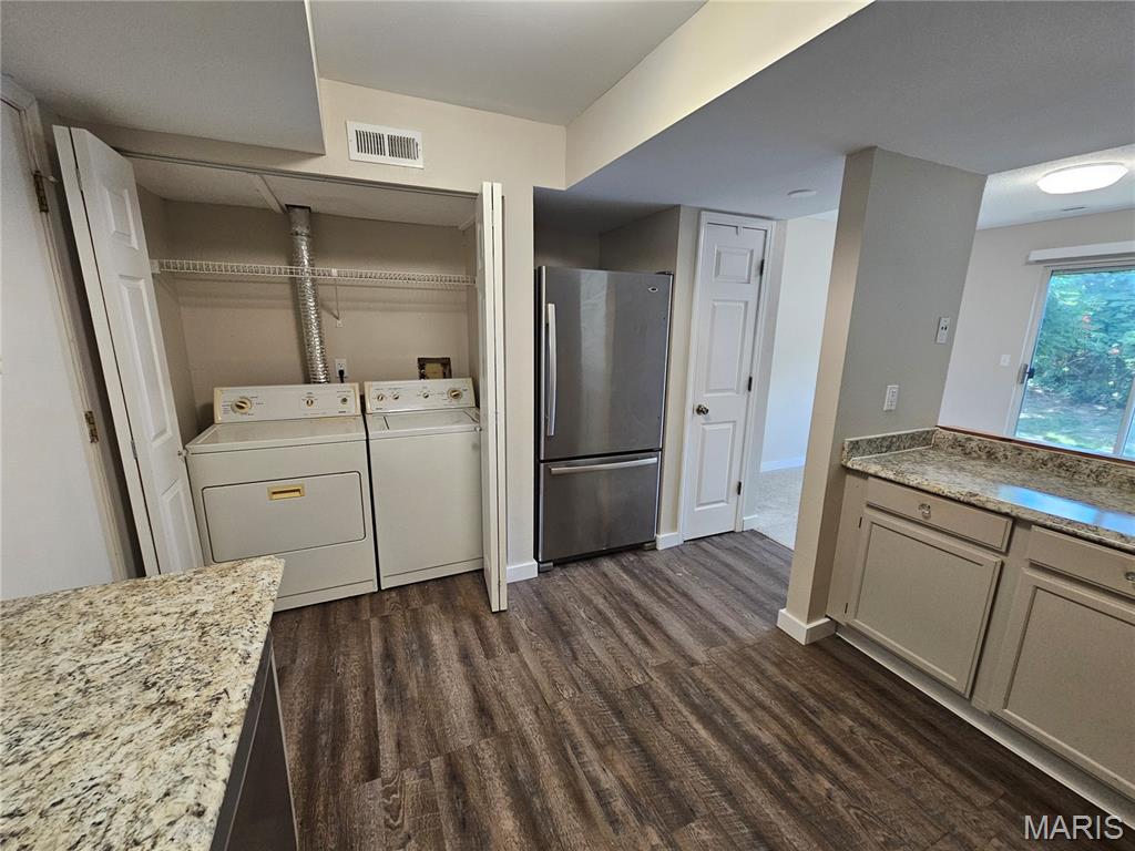 Sandalwood Creek Condo Ph One-A - Residential Lease