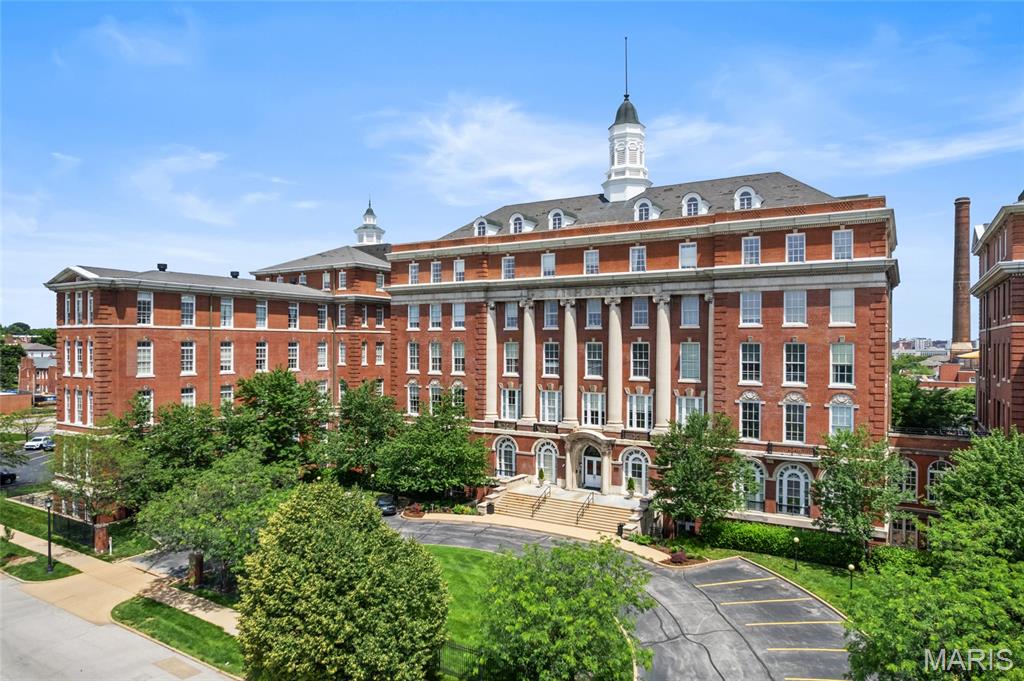 Georgian Condos - Residential