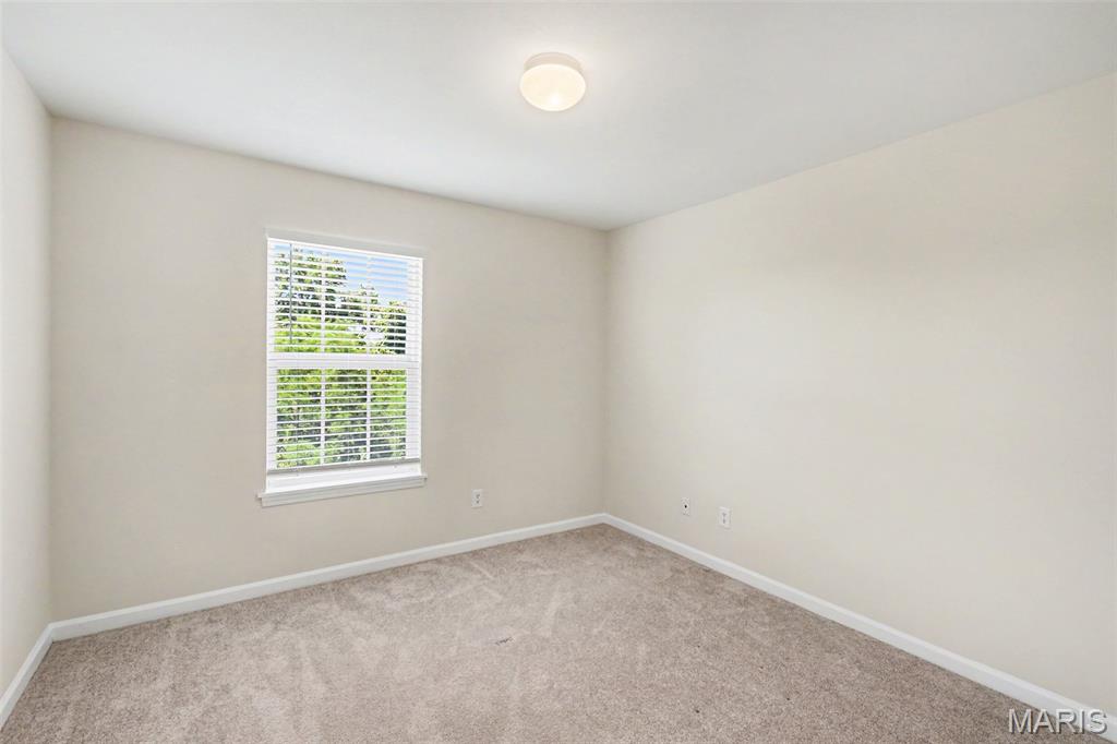 Arbor Creek Condo Seven - Residential