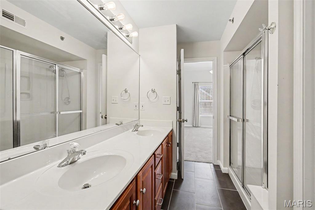 Arbor Creek Condo Seven - Residential