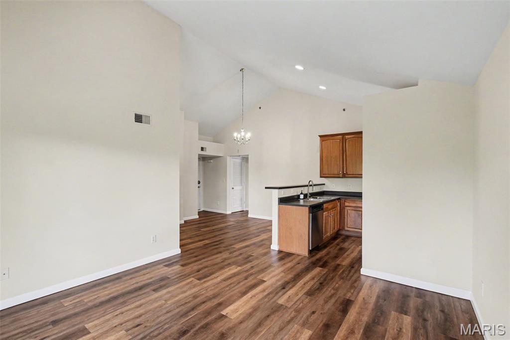 Arbor Creek Condo Seven - Residential