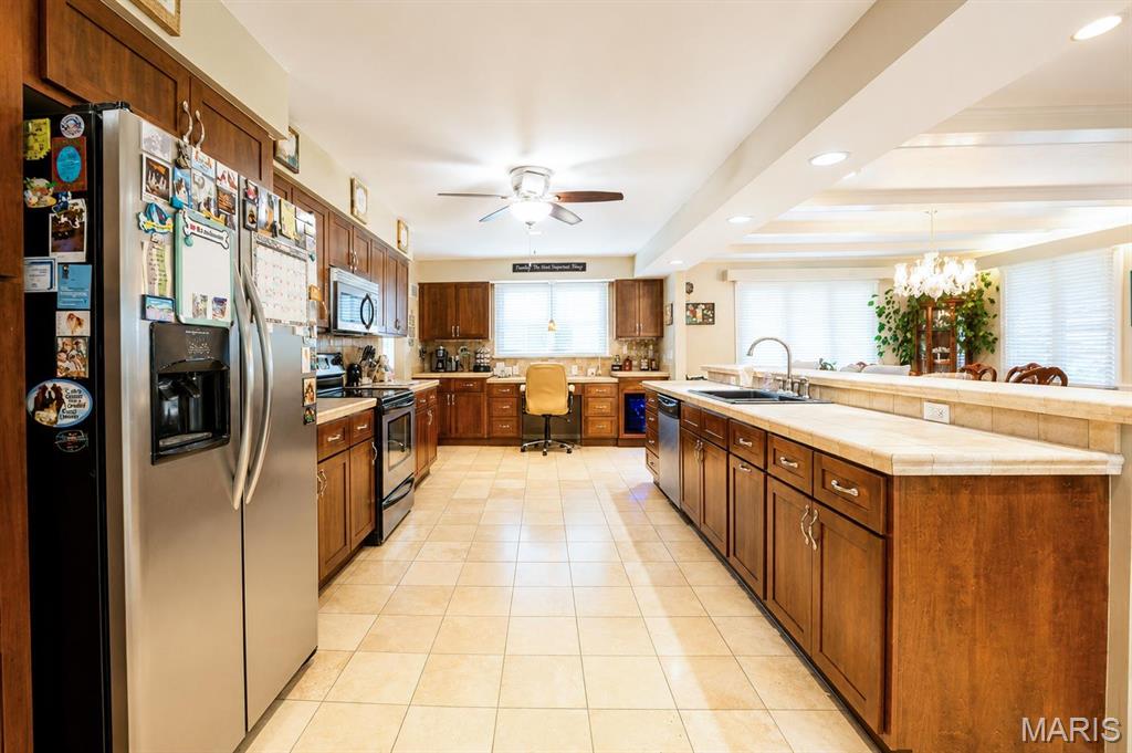 Dadrian Gardens North - Residential