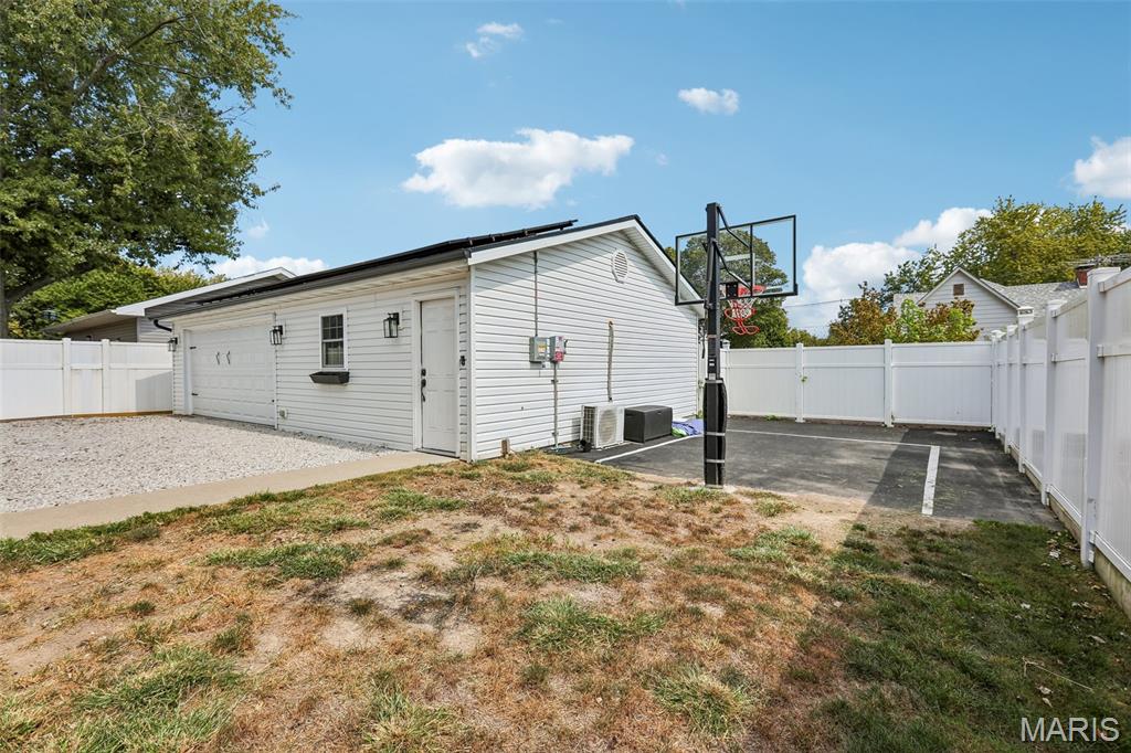 Burrs 2nd Add - Residential