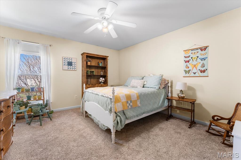 Sullivan Manors - Residential