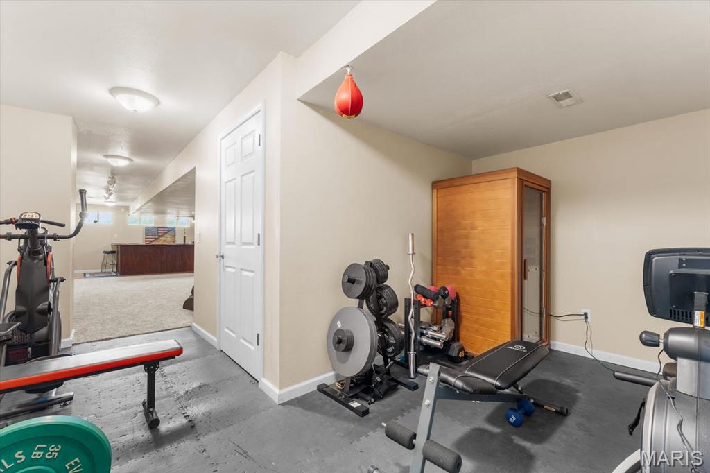 Sullivan Manors - Residential