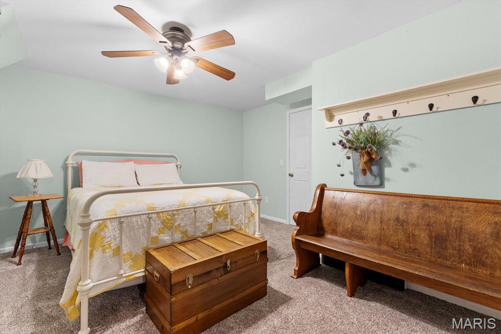Sullivan Manors - Residential