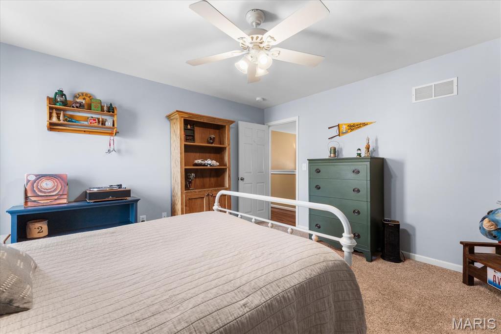 Sullivan Manors - Residential