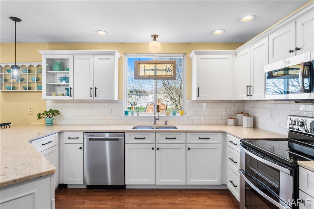 Sullivan Manors - Residential