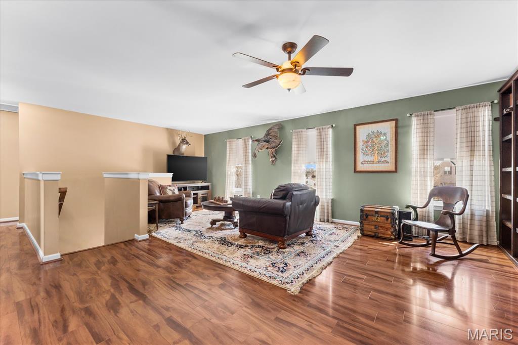 Sullivan Manors - Residential