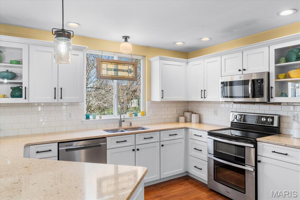 Sullivan Manors - Residential