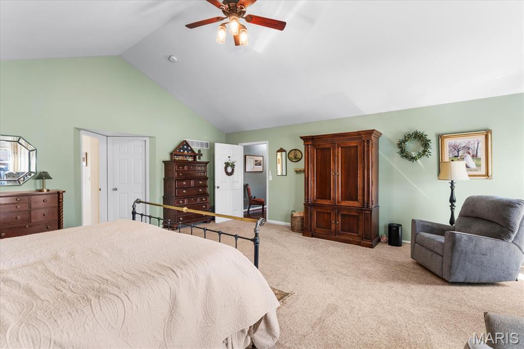 Sullivan Manors - Residential
