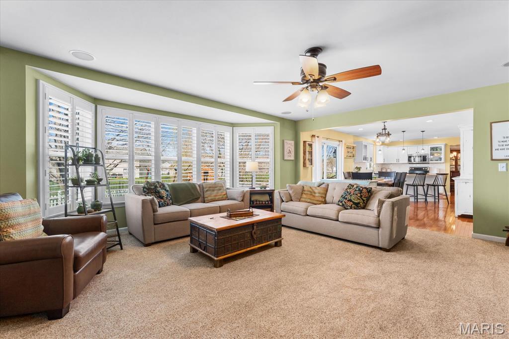 Sullivan Manors - Residential